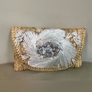 Handwoven Straw Raffia Clutch With Shell & Bead Detailing – Beach Boho Style